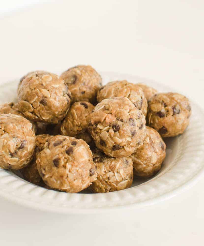 Easy, no-bake energy ball recipe perfect for snacks, lunch boxes & post-workout recovery. Tasty bites made with peanut butter, chocolate chips & oatmeal!